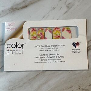 Color Street Vibrant Leaf Nail Strips Frond of You